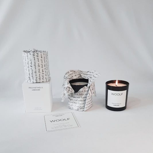 The Virginia Woolf Candle